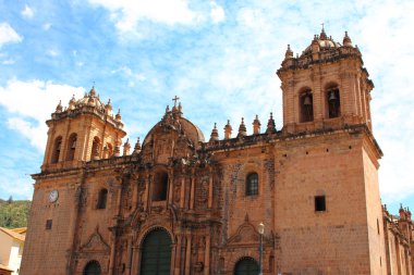 Plaza de Armas katedral kilise. Cuzco, Peru. 