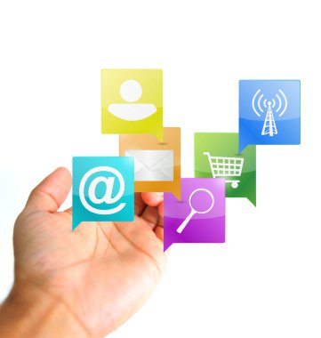 Online Araçlar kavramı. Simgeler illüstrasyon tutan el