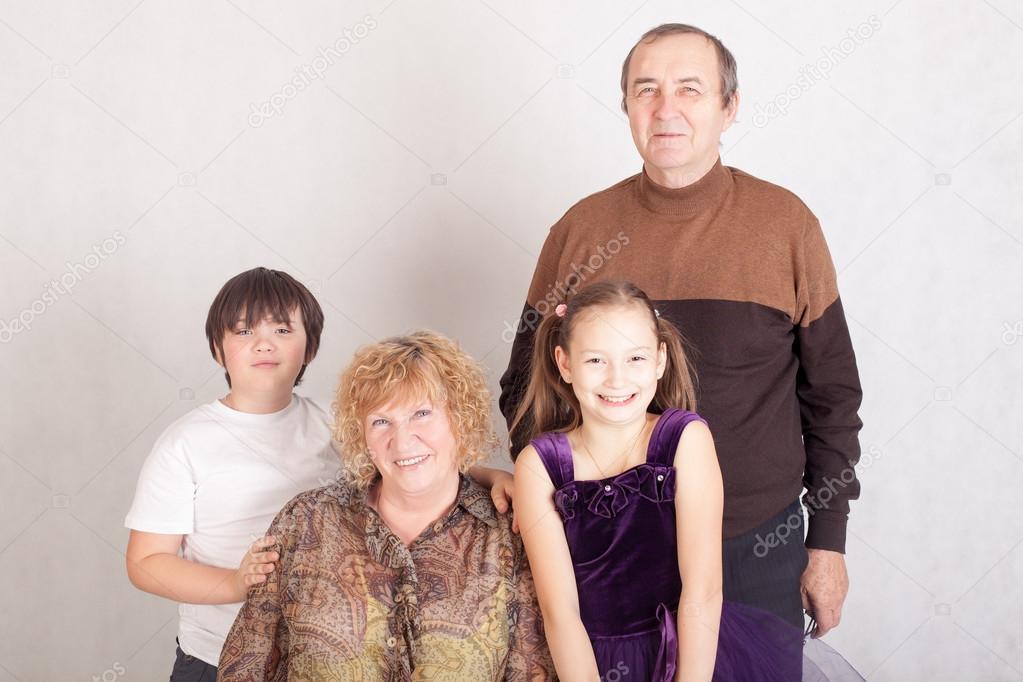 grandparents with grandchildren