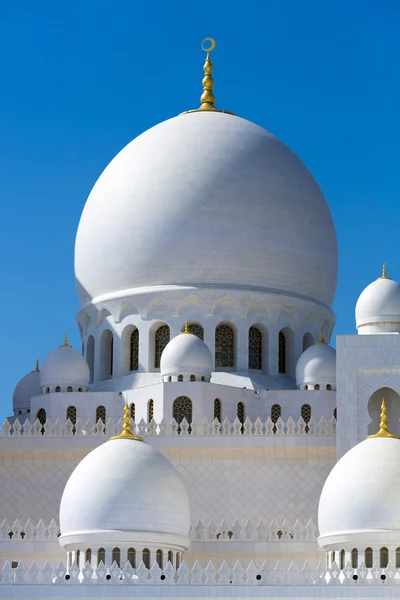 Sjeik Zayed moskee in Abu Dhabi — Stockfoto