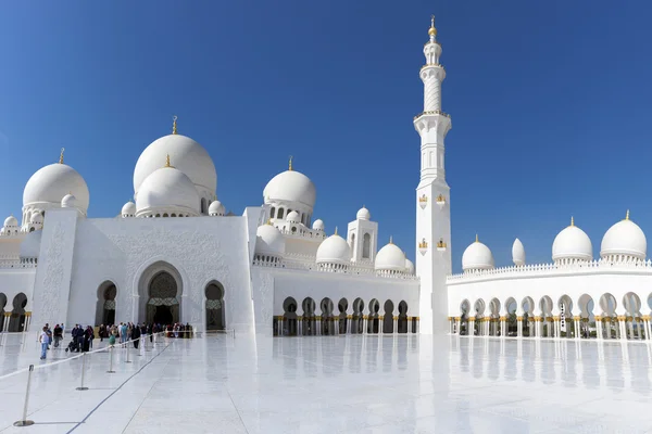 Sjeik Zayed moskee in Abu Dhabi — Stockfoto