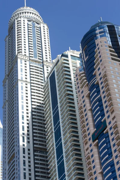 Arquitetura moderna em Marina District, Dubai — Fotografia de Stock