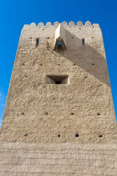 Traditional architecture in the old district of Dubai, Creek are — Stock Photo, Image