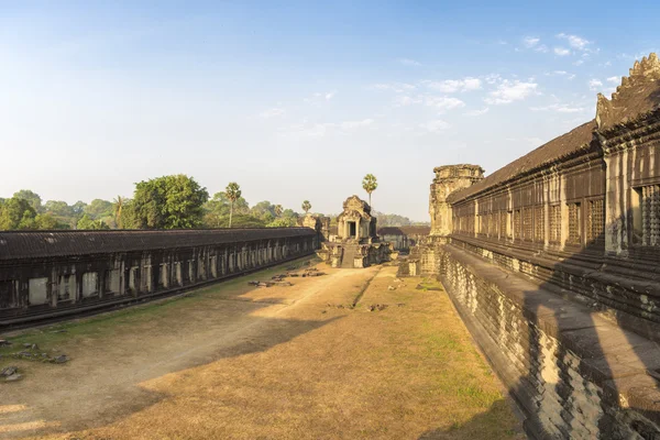 Templo Angkor Wat con luz de la mañana, Camboya — Foto de Stock
