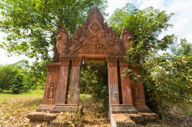 Eski geleneksel Khmer tapınakta Siem Reap, Kamboçya