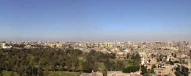 Giza, Mısır Piramidi dan 2005 yılında Kahire Cityscape