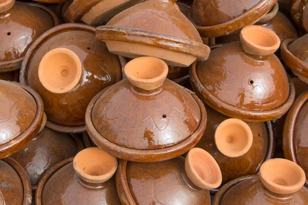 Brown Tajines at the market, Morocco — Stock Photo, Image