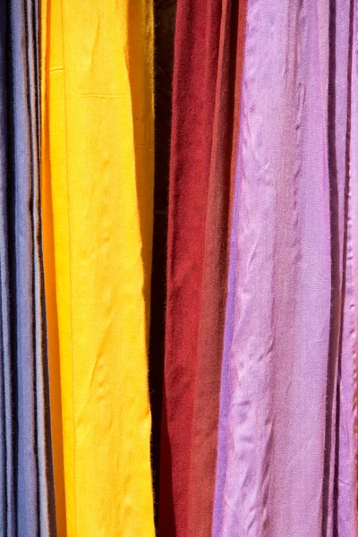 Colored cloths and silks from Morocco — Stock Photo, Image