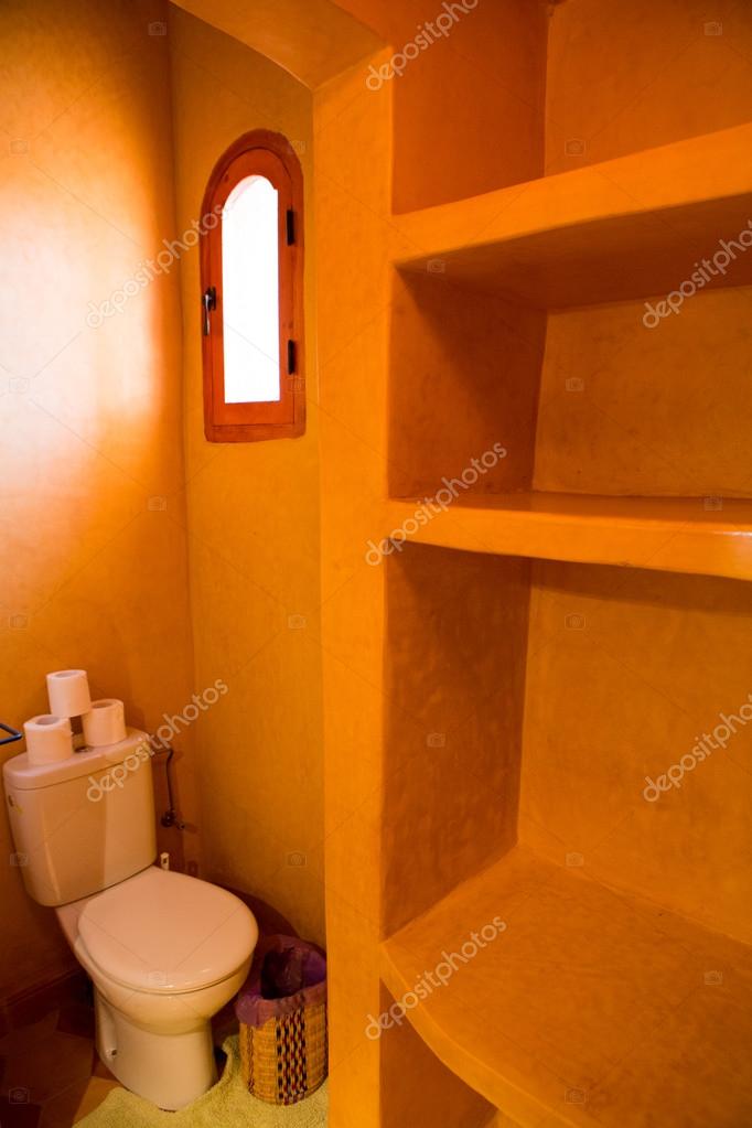 Klassieke Marokkaanse badkamer — Stockfoto © piccaya #54830707