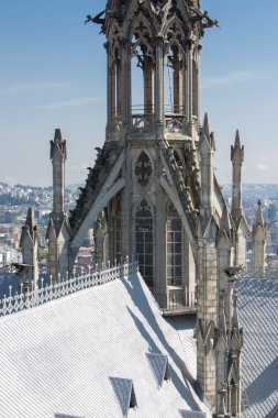 Basilica del Voto Nacional, Quito