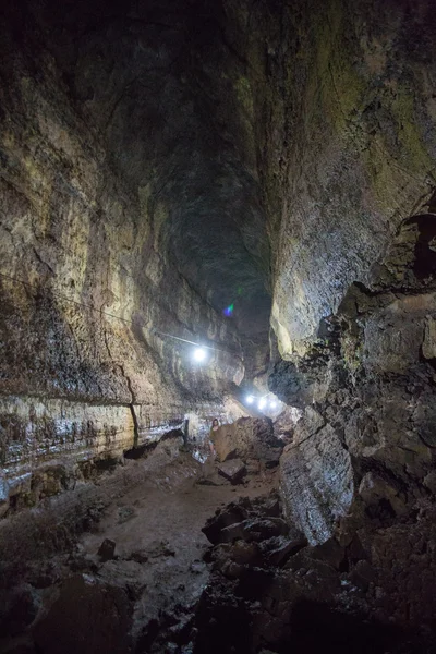 Інтер'єр Лавові тунелі в Галапагоські острови — стокове фото