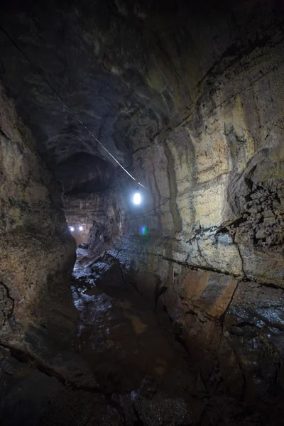 Інтер'єр Лавові тунелі в Галапагоські острови — стокове фото