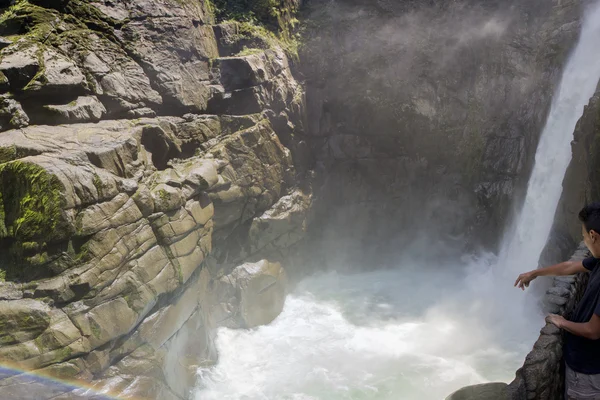 Pailon del Diablo y su cascada, Banos, Ecuador — Foto de Stock