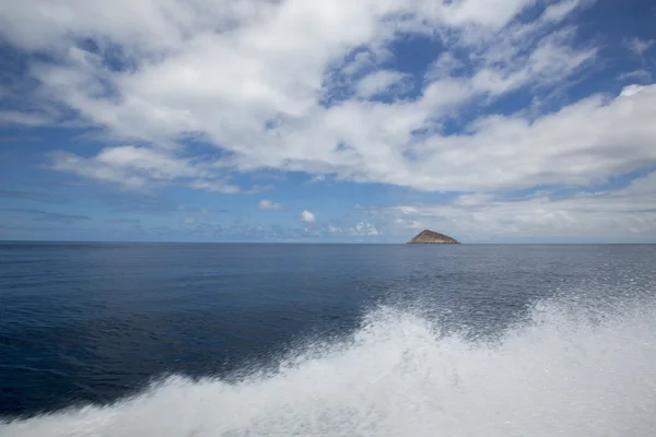 Isla habitada en Galapagos.Ecuador — Foto de Stock