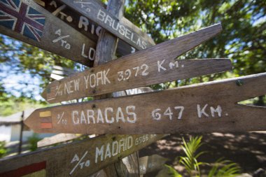 Hedef ahşap işareti okları, venezuela