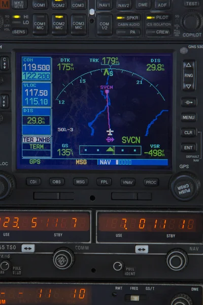 Panel de control en una cabina de avión — Foto de Stock