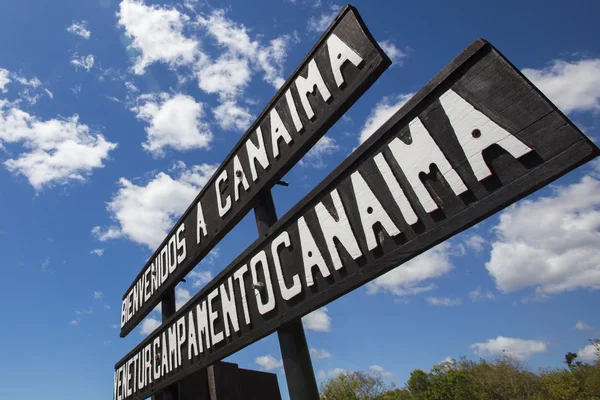 Benvenuti a Canaima Sign board, Venezuela — Foto Stock