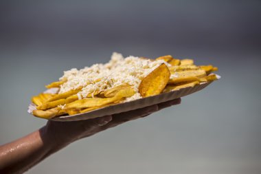 Patacon ve peynir, plaj Morrocoy, Venezuela