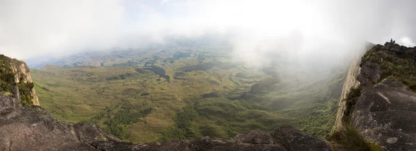 Visa från Roraima Tepui - Table Mountain - trippel gränsen, Venezu — Stockfoto
