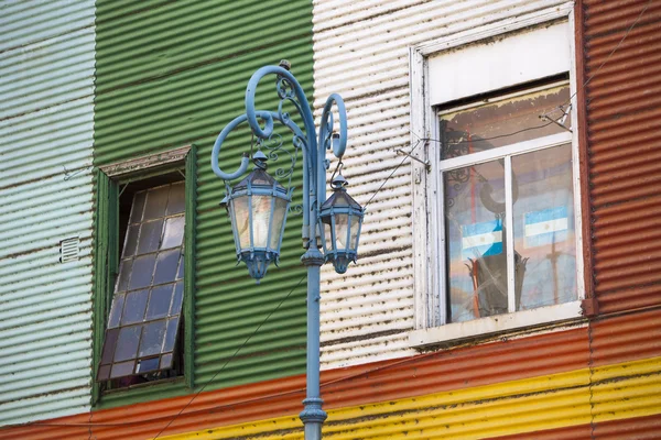 Detalle de la arquitectura coloreada en La Bocca — Foto de Stock