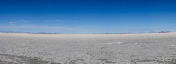 Panoramę Salar Uyuni z błękitnego nieba, Boliwia — Zdjęcie stockowe