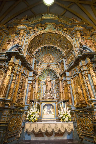 Inside the cathedral on the Plaza de Armas in Lima, Peru — ストック写真