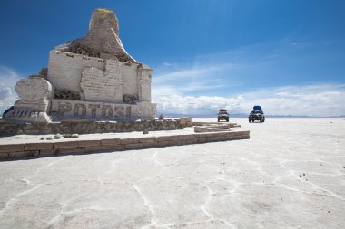 Dakar Bolivya tuz tuğla yapılan anıt
