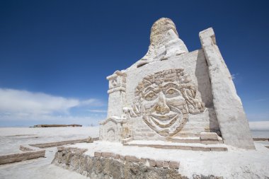 Dakar Bolivya tuz tuğla yapılan anıt