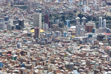 La Paz Bolivya birçok konut ve Memur havadan görünümü