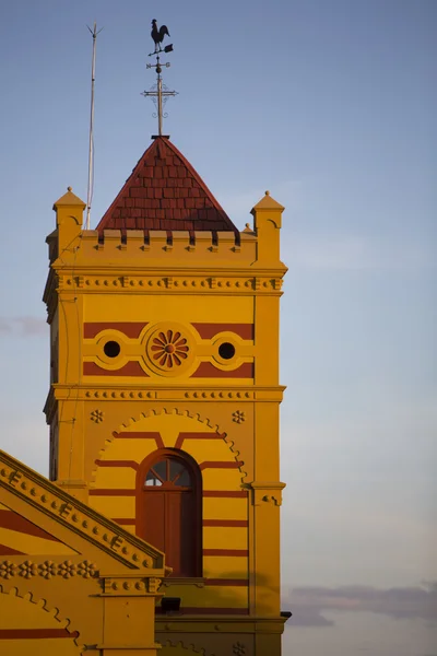 Zachód słońca i architektury kolonialnej w Brazylii, Boa Vista — Zdjęcie stockowe