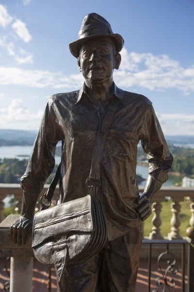 Statue de Luis Eduardo Villegas, Guatape, Colombie — Photo
