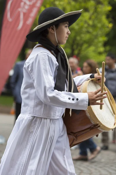 Musicista in occasione dell'apertura del carnevale di Salta, Argentina — Foto Stock