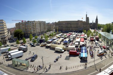 Market place Flagey