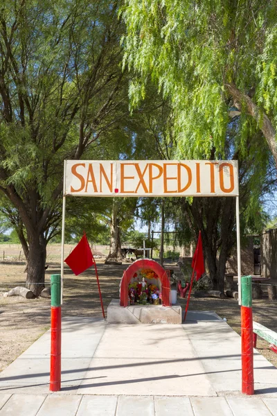 Kleine religieuze monument in Argentinië — Stockfoto