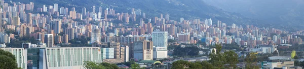 Городской пейзаж Медельина — стоковое фото