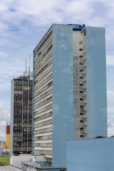 Manaus, Brezilya için modern kirli konut — Stok fotoğraf