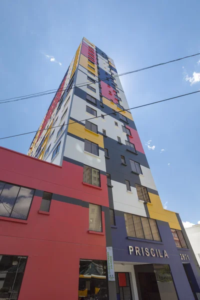 Modern colored buildings in La Paz in Bolivia, South America — Stock Photo, Image