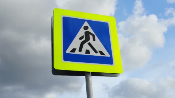 Panneau de passage pour piétons 