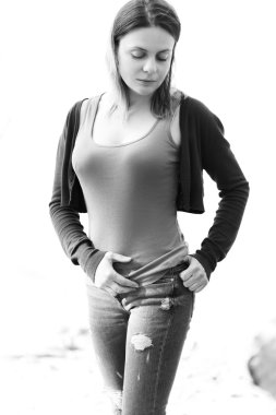 güzel bir siyah beyaz kadın