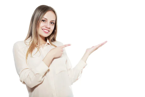 Mujer mostrando un producto —  Fotos de Stock