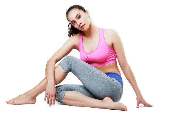 Donna che fa esercizi di stretching — Foto Stock