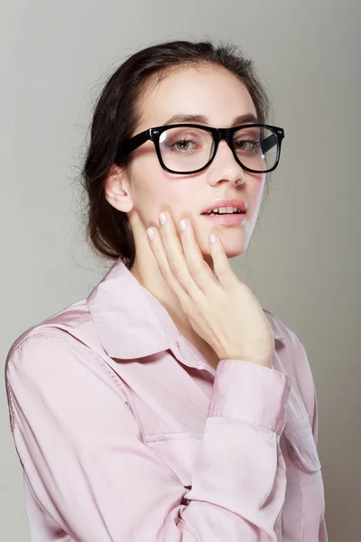 Geschäftsfrau mit Brille — Stockfoto