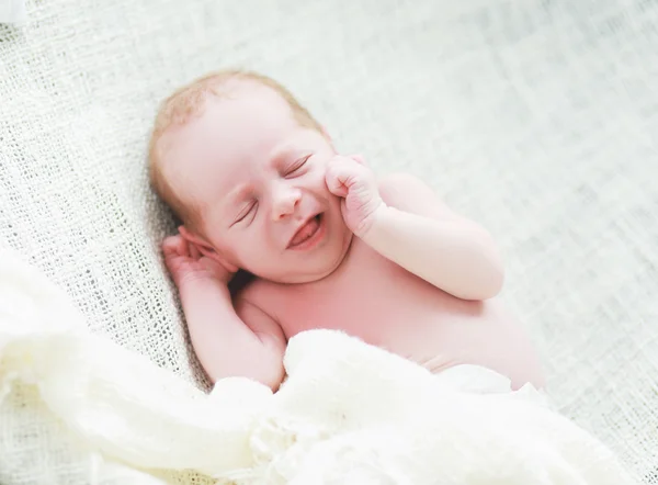 Neugeborener kleiner Junge — Stockfoto