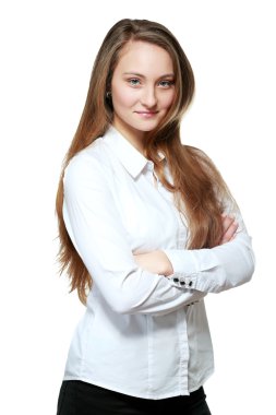 katlanmış elleriyle duran kadın.