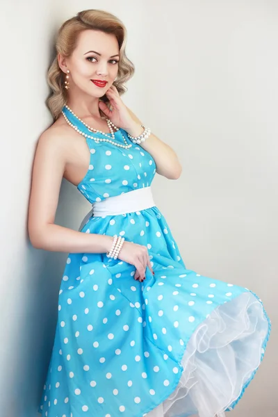 Glamour pin-up fille — Photo
