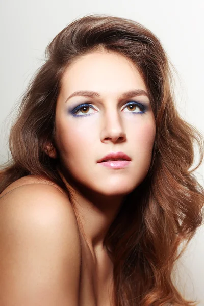 akşam Makyajlı kadın 