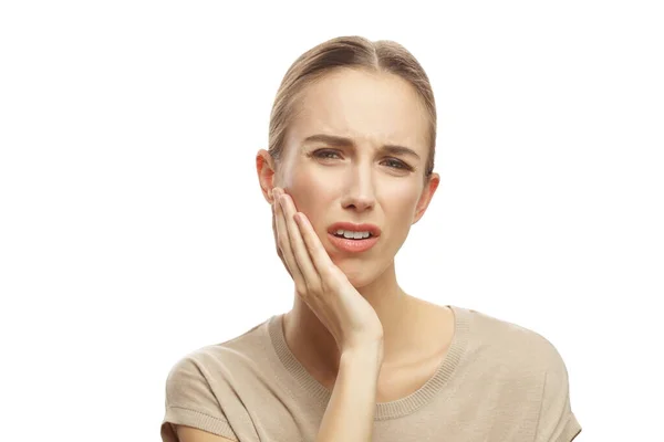 Porträt Einer Frau Die Ihre Hand Auf Die Wange Legt — Stockfoto