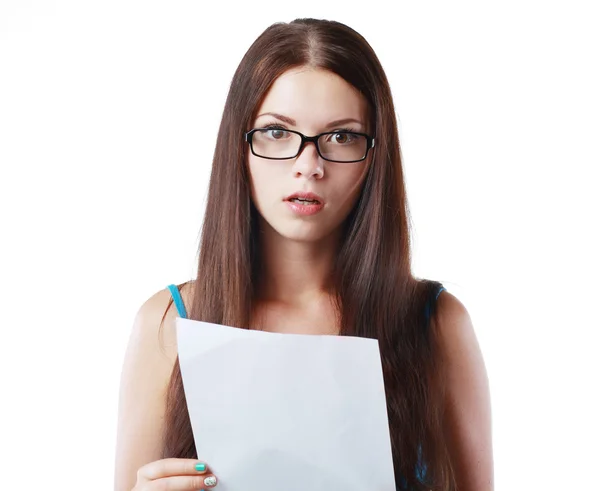 Mujer leyendo documento — Foto de Stock