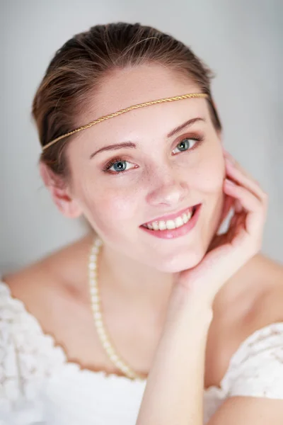 Bridal portrait of beautiful woman — Stock Photo, Image