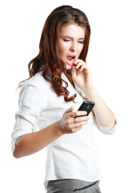 Kadın telefonda o görür dehşete